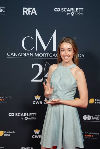 15-The-Centum-Financial-Award-for-Young-Achiever-of-the-Year-Winner_result-scaled